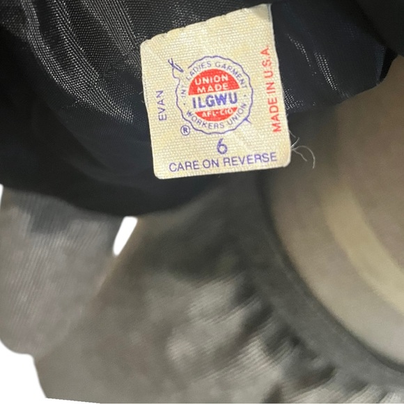 Vintage Evan Picone Womens Wool Skirt and Jacket Business Suit small/ medium - Picture 6 of 14